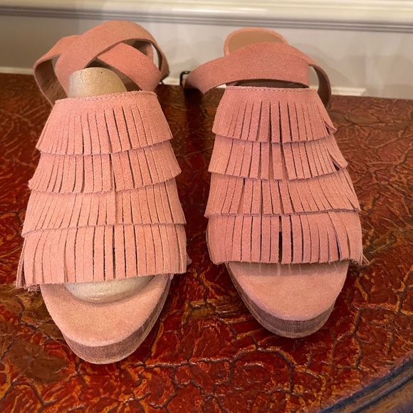 Paloma Blanca Shoes - 🍂🍁Perfect Fall Transition Shoes 🍁🍂Paloma Blanca Fringed suede strappy heels